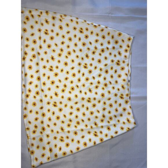 WeWoreWhat Mini Slip Skirt "Ditsy Daisies" Ditsy floral Fairycore Festival - Picture 4 of 9